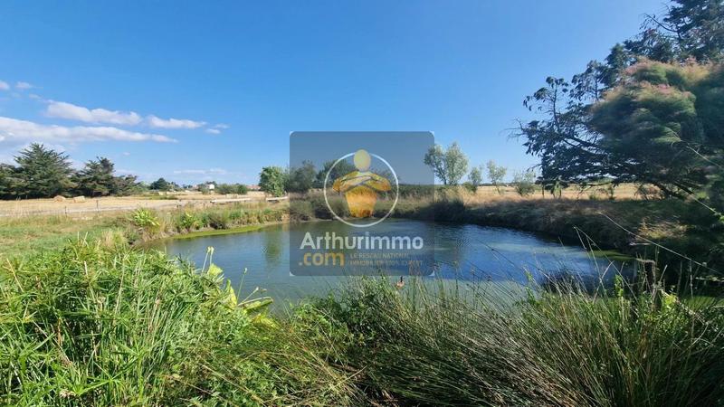 Maison - 245 m² - 8 pièces