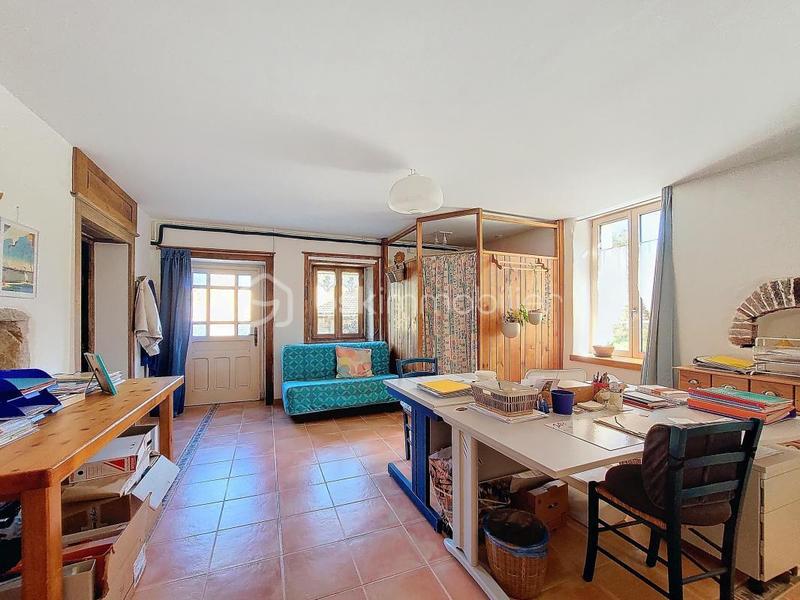 Propriété - 326 m² - 10 pièces