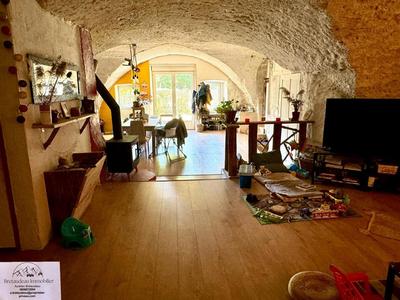 Maison - 153 m² - 8 pièces