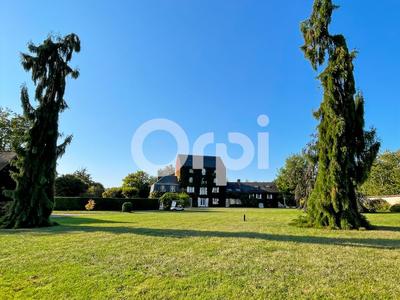 Propriété - 503 m² - 10 pièces