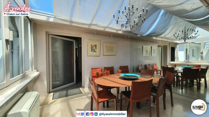 Duplex - 345 m² - 10 pièces