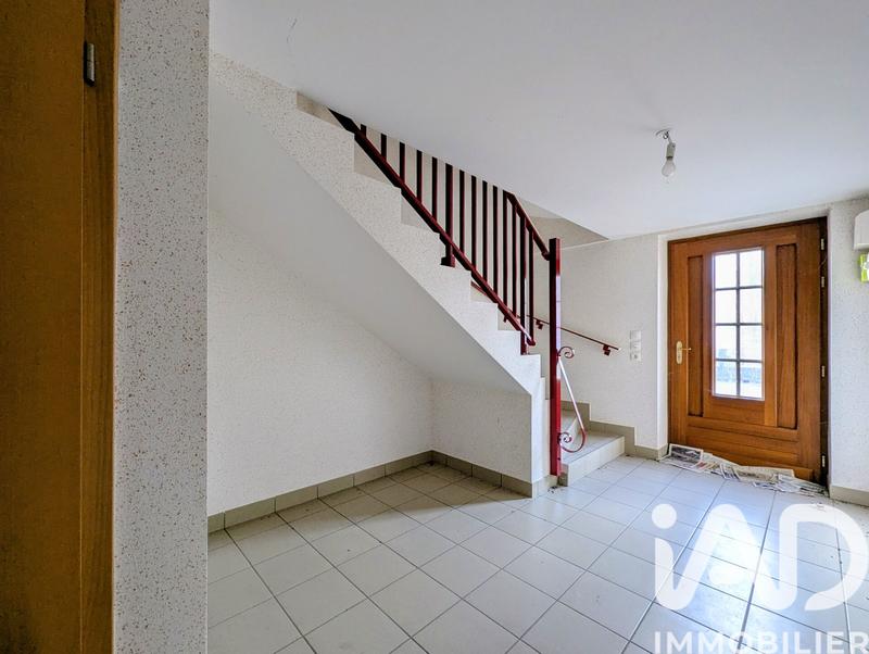 Maison - 182 m² - 7 pièces