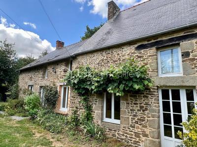 Maison en pierre - 114 m² - 5 pièces