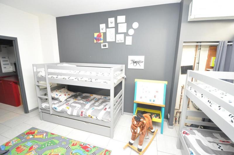 Maison de ville - 190 m² - 8 pièces