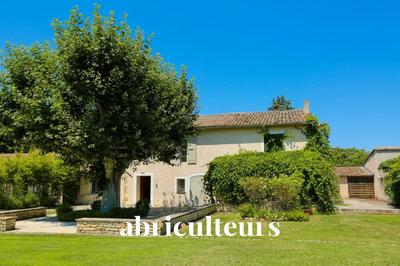 Mas - 345 m² - 11 pièces