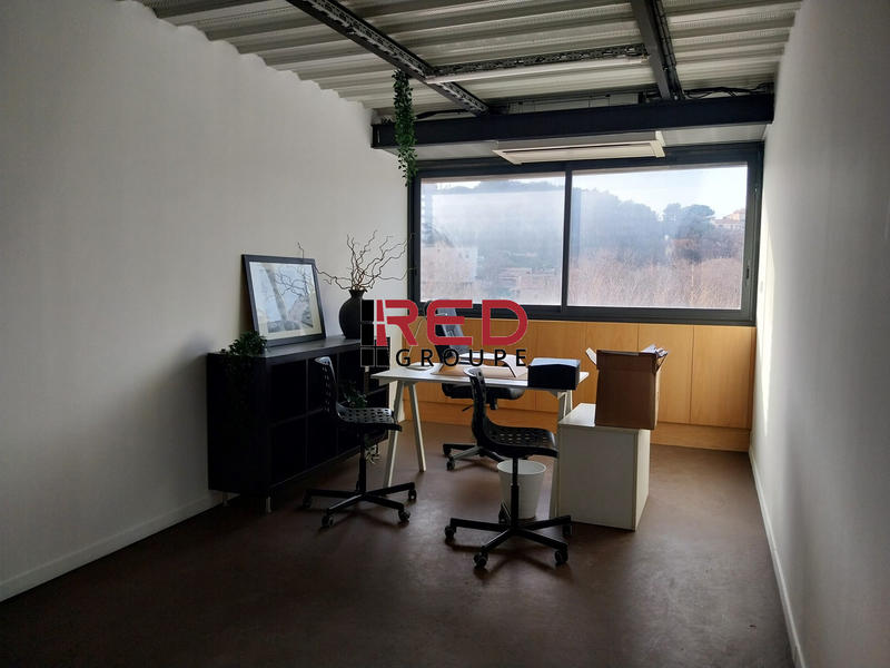 Bureau - 256 m²