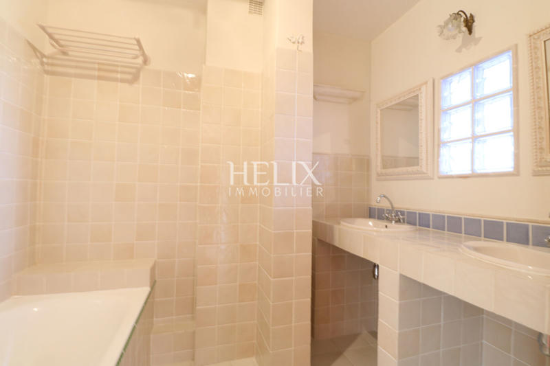 Appartement - 68 m² - 4 pièces