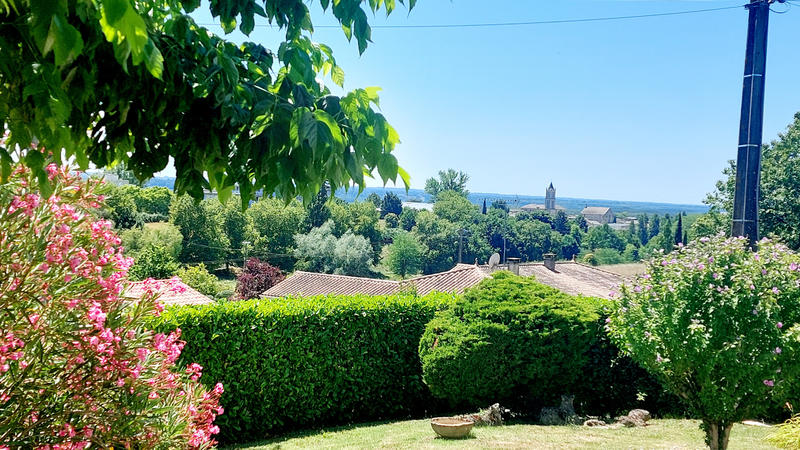 Maison - 97 m² - 4 pièces