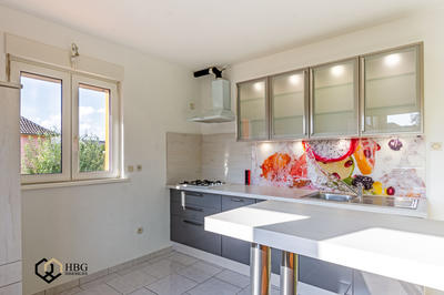 Appartement - 83 m² - 3 pièces