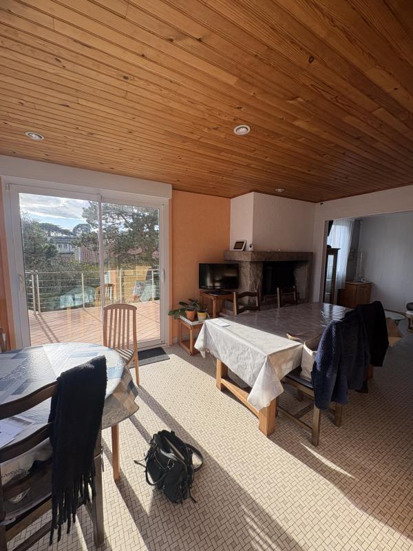 Maison - 135 m² - 10 pièces