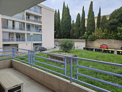 Appartement - 79 m² - 3 pièces