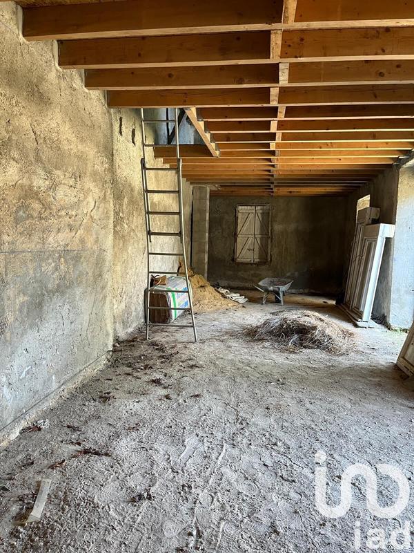 Maison de village - 70 m² - 1 pièce