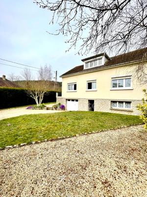 Maison - 108 m² - 5 pièces