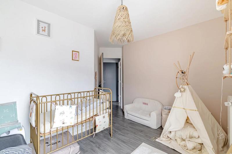 Appartement - 84 m² - 4 pièces