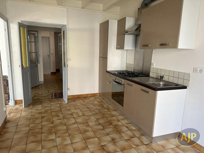 Maison - 160 m² - 7 pièces