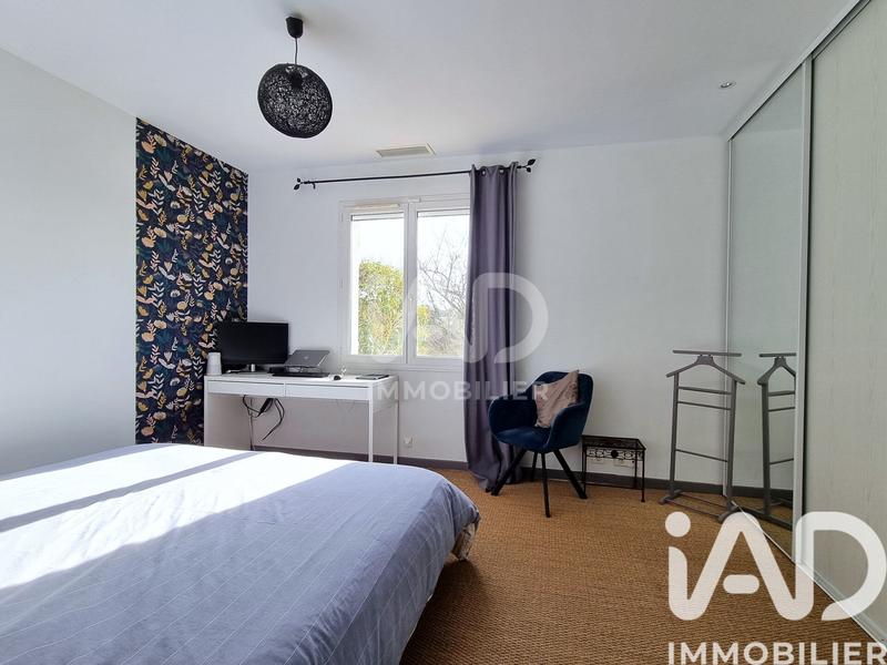 Maison - 185 m² - 8 pièces