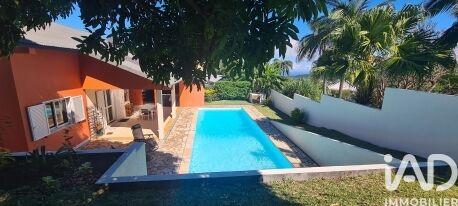 Maison - 205 m² - 6 pièces