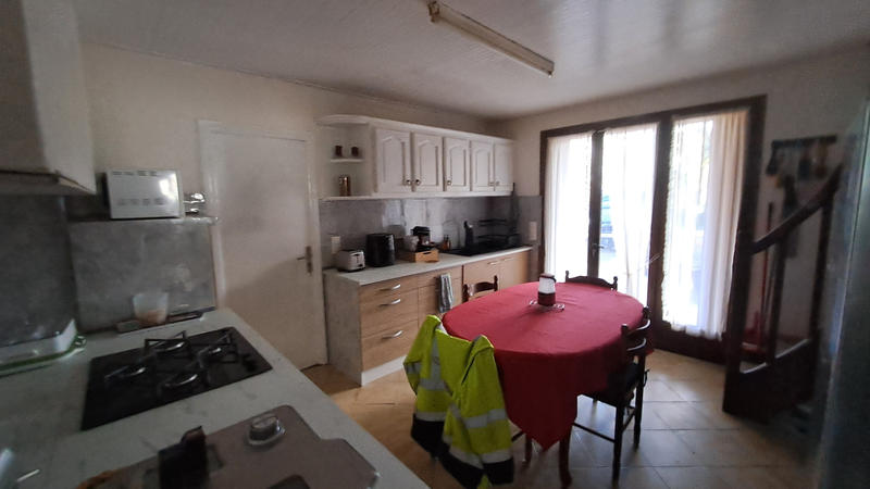 Maison - 96 m² - 4 pièces