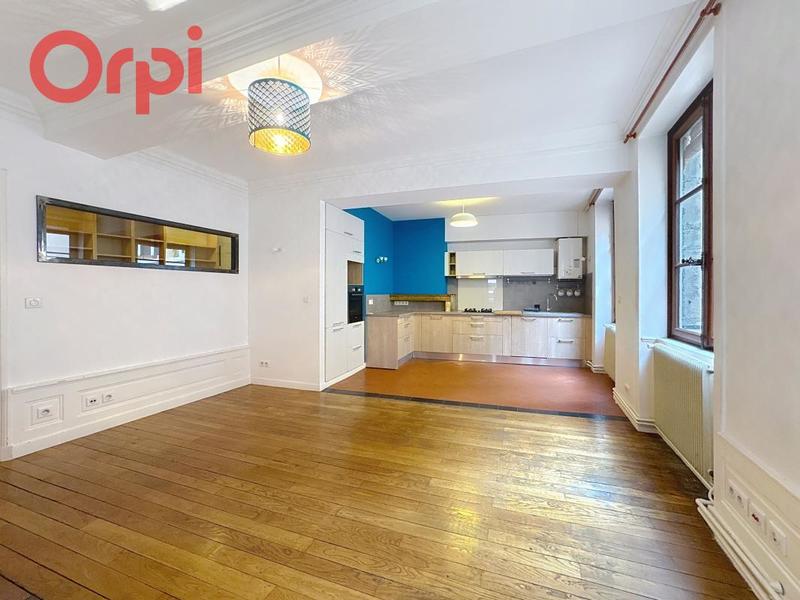 Appartement - 83 m² - 3 pièces