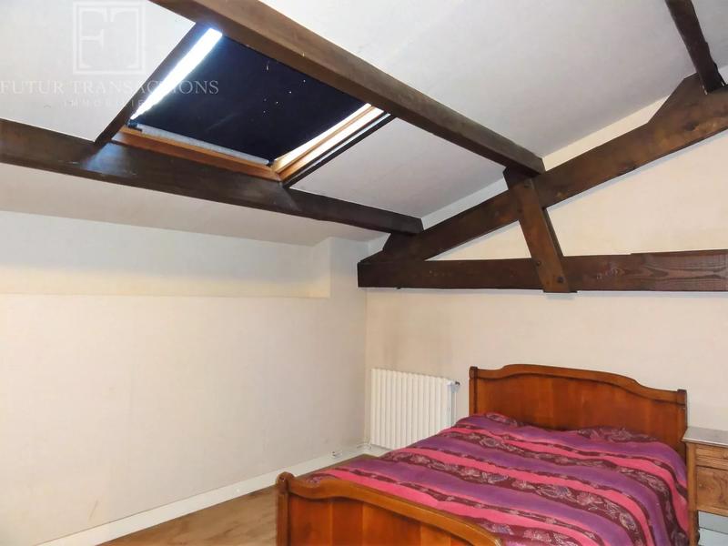 Maison - 167 m² - 8 pièces