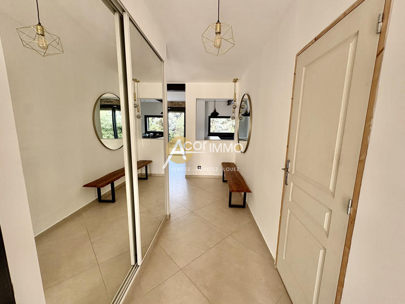 Maison - 192 m² - 7 pièces