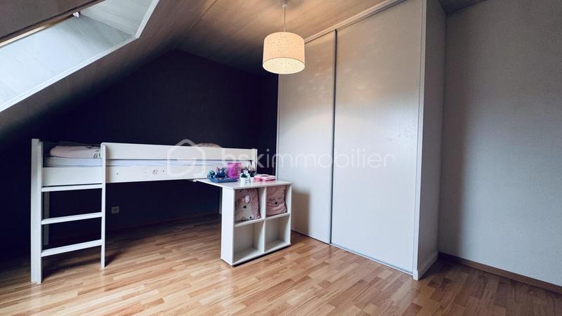 Maison - 98 m² - 5 pièces