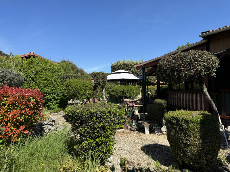 Maison - 86 m² - 6 pièces