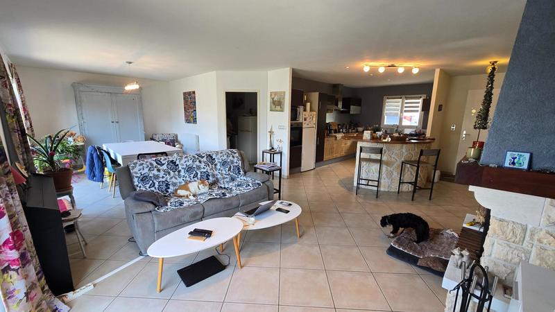 Maison - 114 m² - 4 pièces