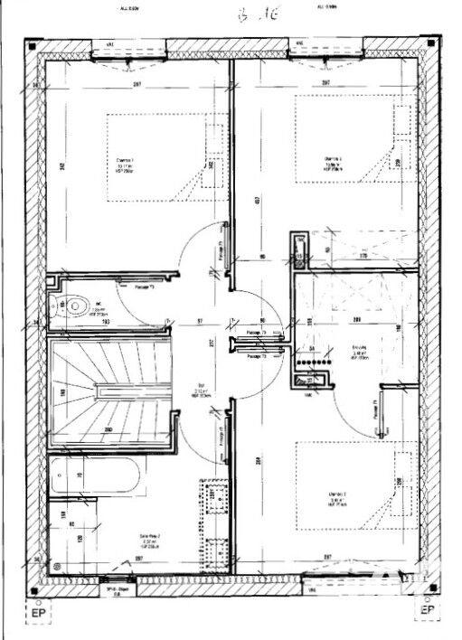 Maison - 90 m² - 4 pièces