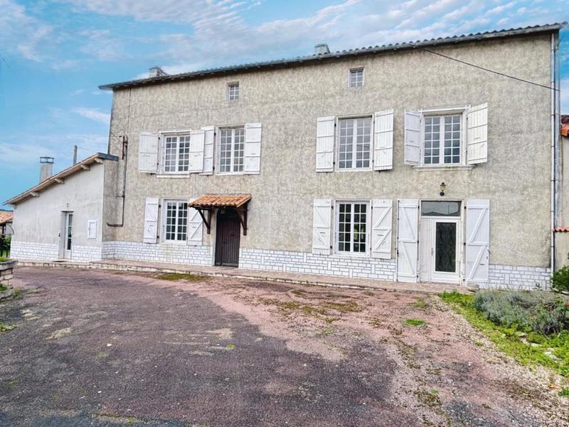 Maison - 216 m² - 11 pièces