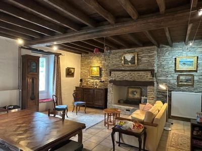 Longère - 222 m² - 8 pièces