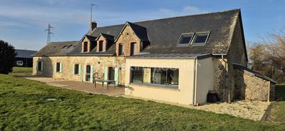 Maison en pierre - 275 m² - 8 pièces