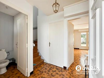 Maison - 93 m² - 5 pièces