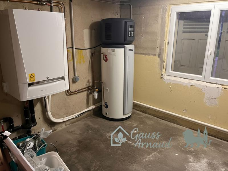 Maison ancienne - 112 m² - 8 pièces