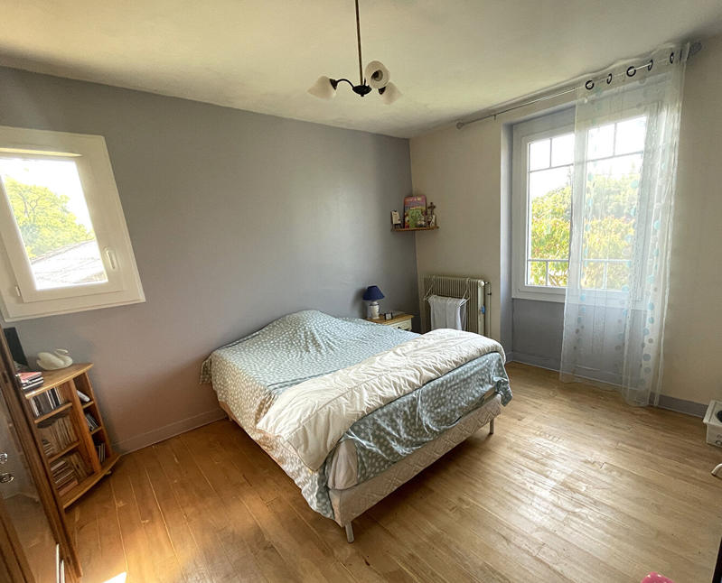 Maison - 140 m² - 6 pièces