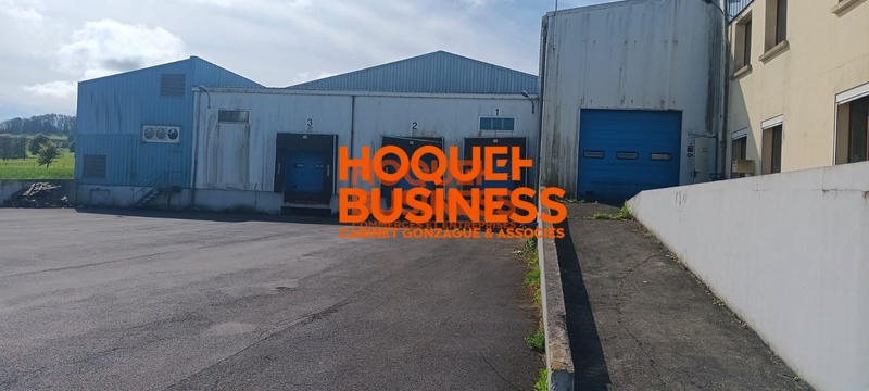 Entrepôt - 3 200 m²