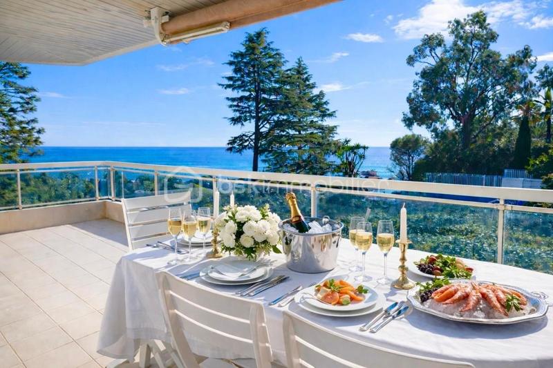 Appartement - 86 m² - 3 pièces