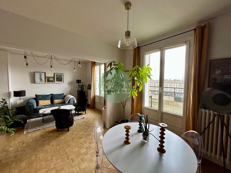 Appartement - 65 m² - 3 pièces