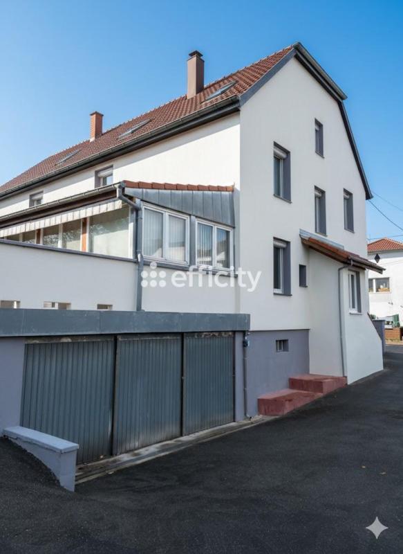 Maison - 200 m² - 8 pièces