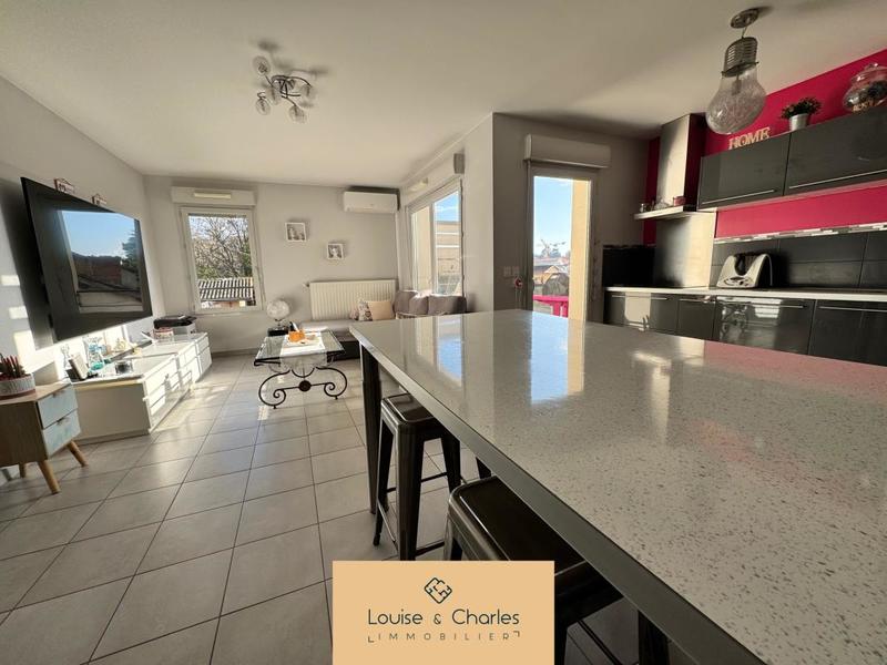 Appartement - 65 m² - 3 pièces