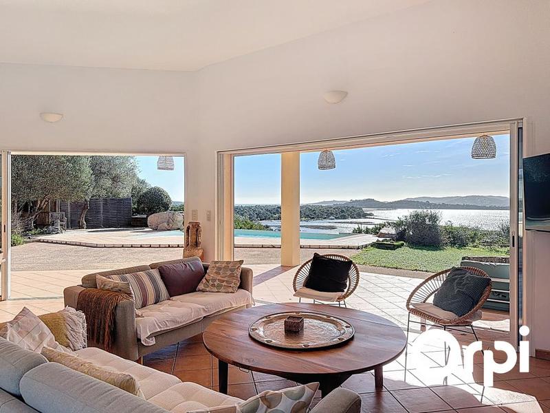 Villa - 177 m² - 5 pièces