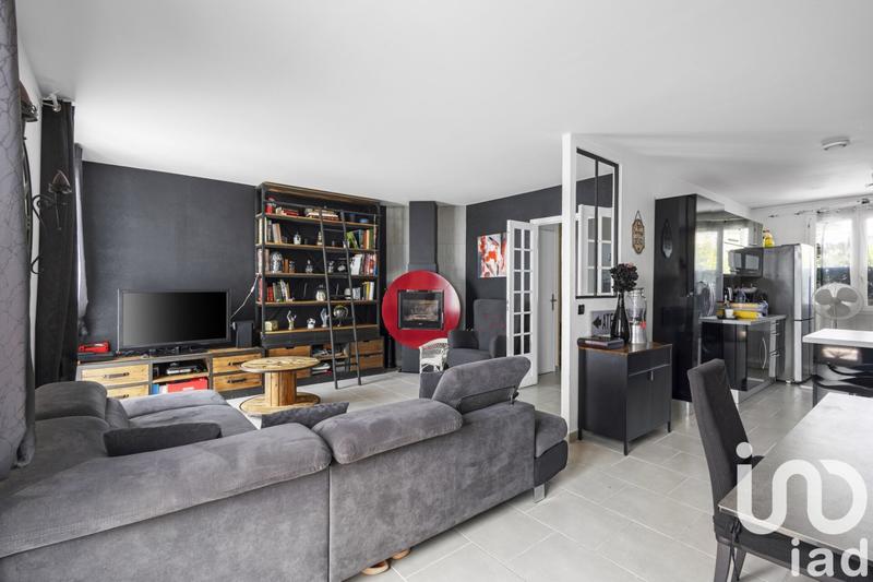 Maison - 95 m² - 4 pièces