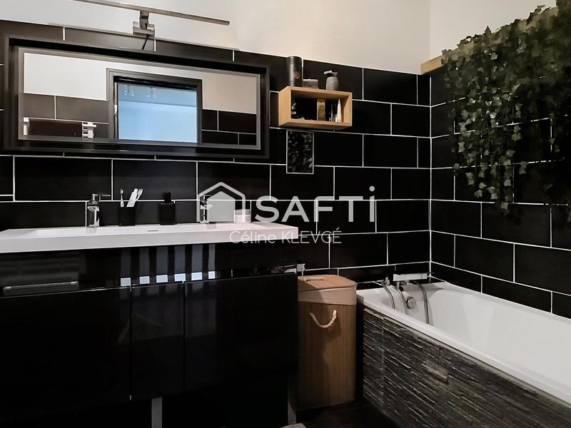 Maison - 80 m² - 3 pièces