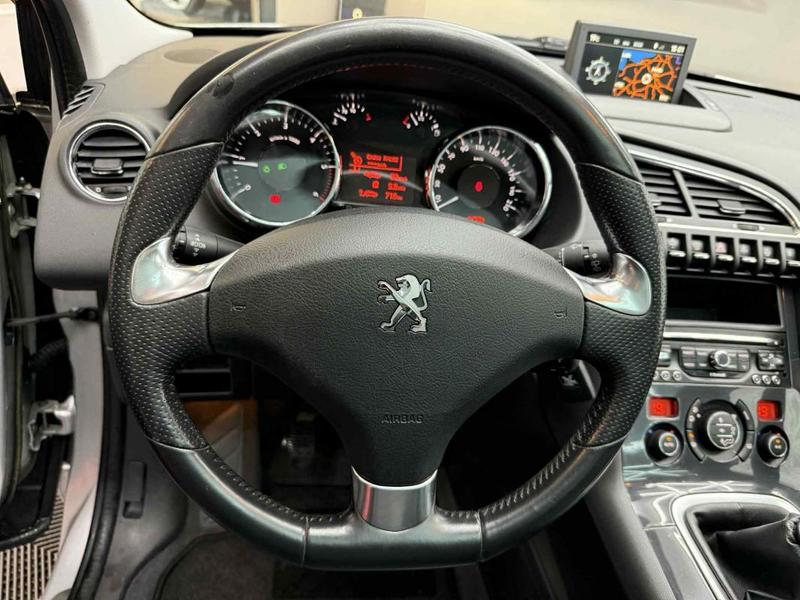 Peugeot 3008 2.0 HDi 16v 150 Cv. Feline