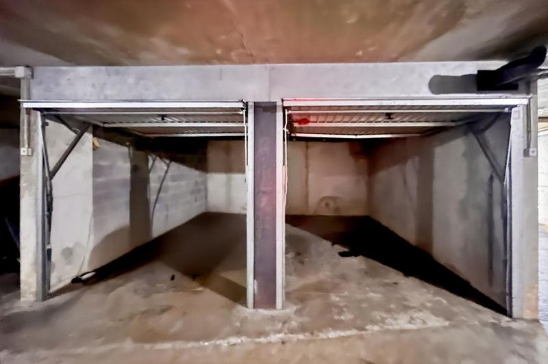 Parking / Garage - 25 m²