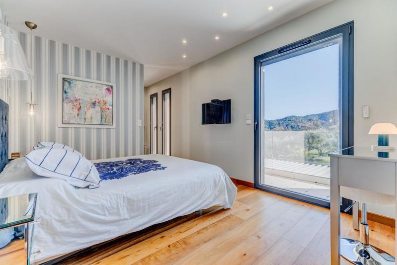 Villa - 142 m² - 4 pièces