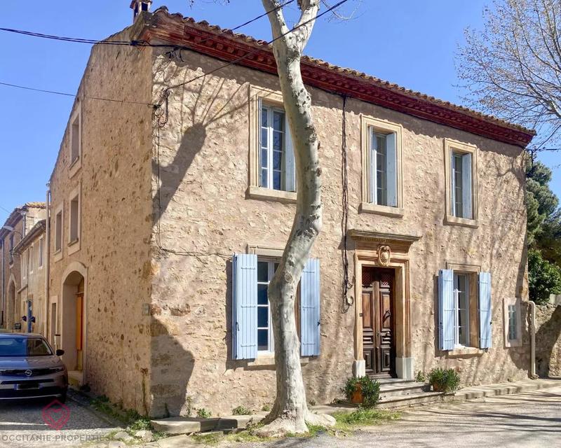 Maison de village - 230 m² - 8 pièces