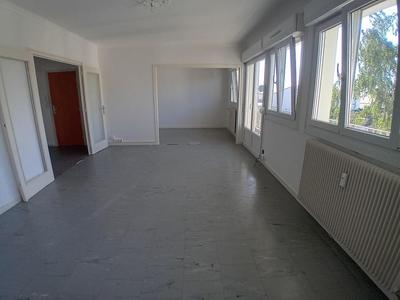 Appartement ancien - 84 m² - 5 pièces