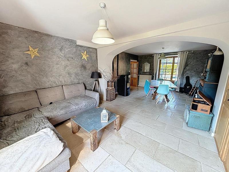 Maison - 179 m² - 6 pièces