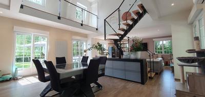 Maison - 205 m² - 4 pièces